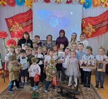 поздравляем с днем победы поздравляем с днем победы.